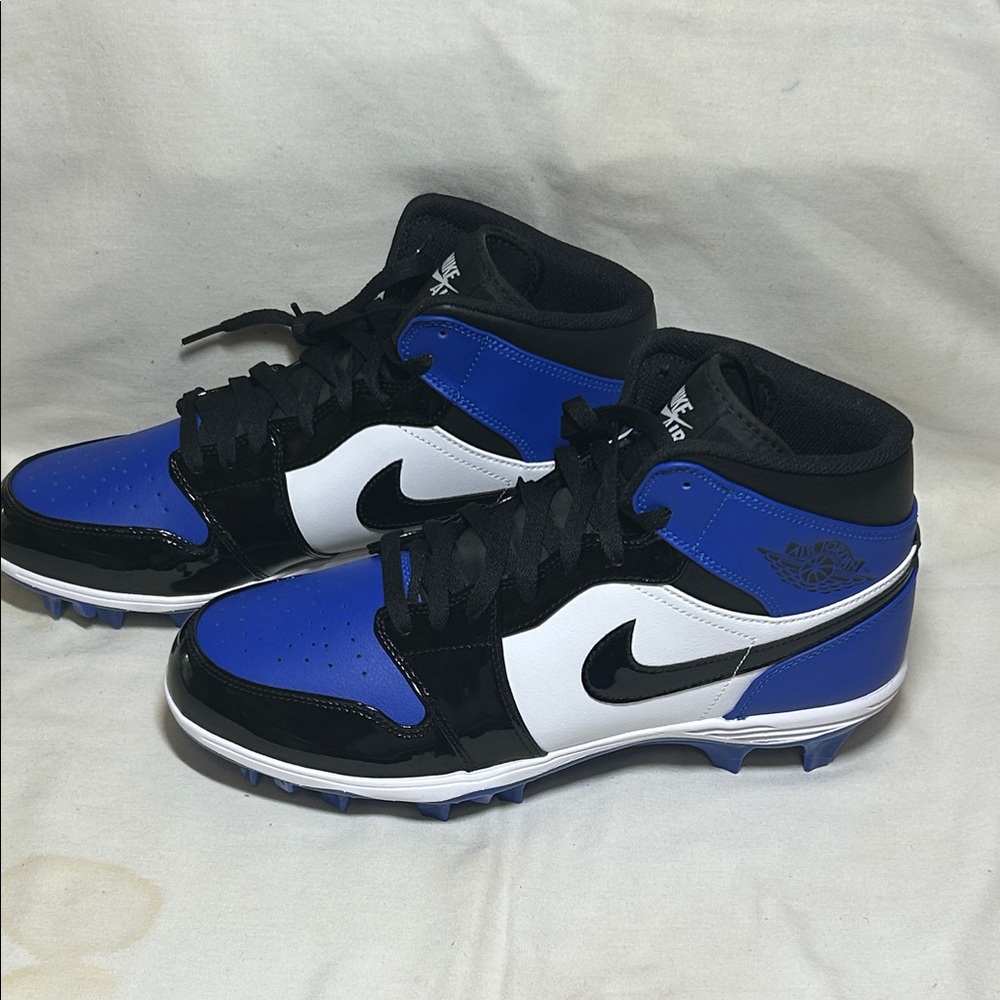 NWOB AIR JORDAN 1 retro CMS baseball cleats/Size 11.5 men’s